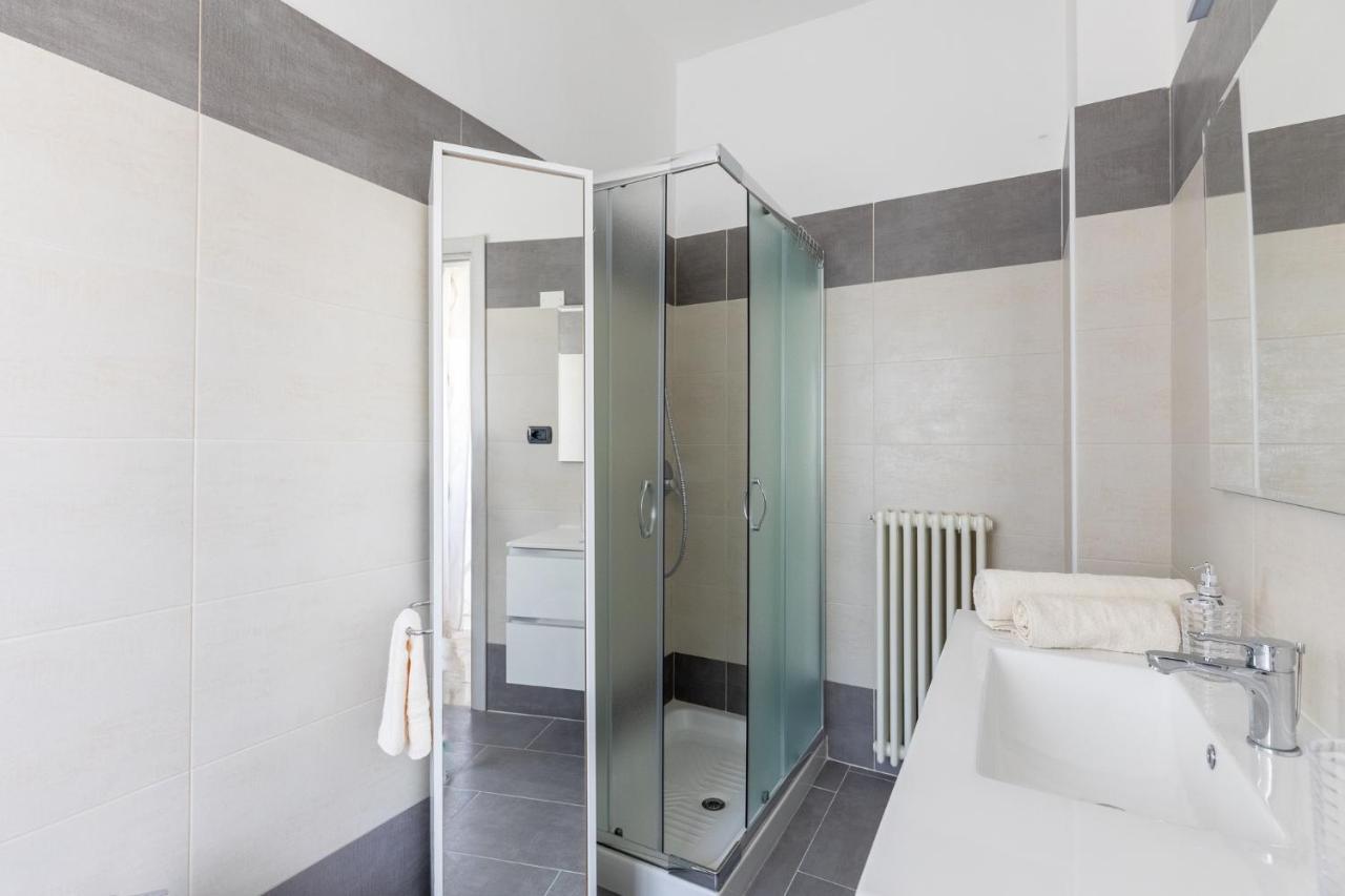 Easy Stay Verona Rooms Exteriör bild
